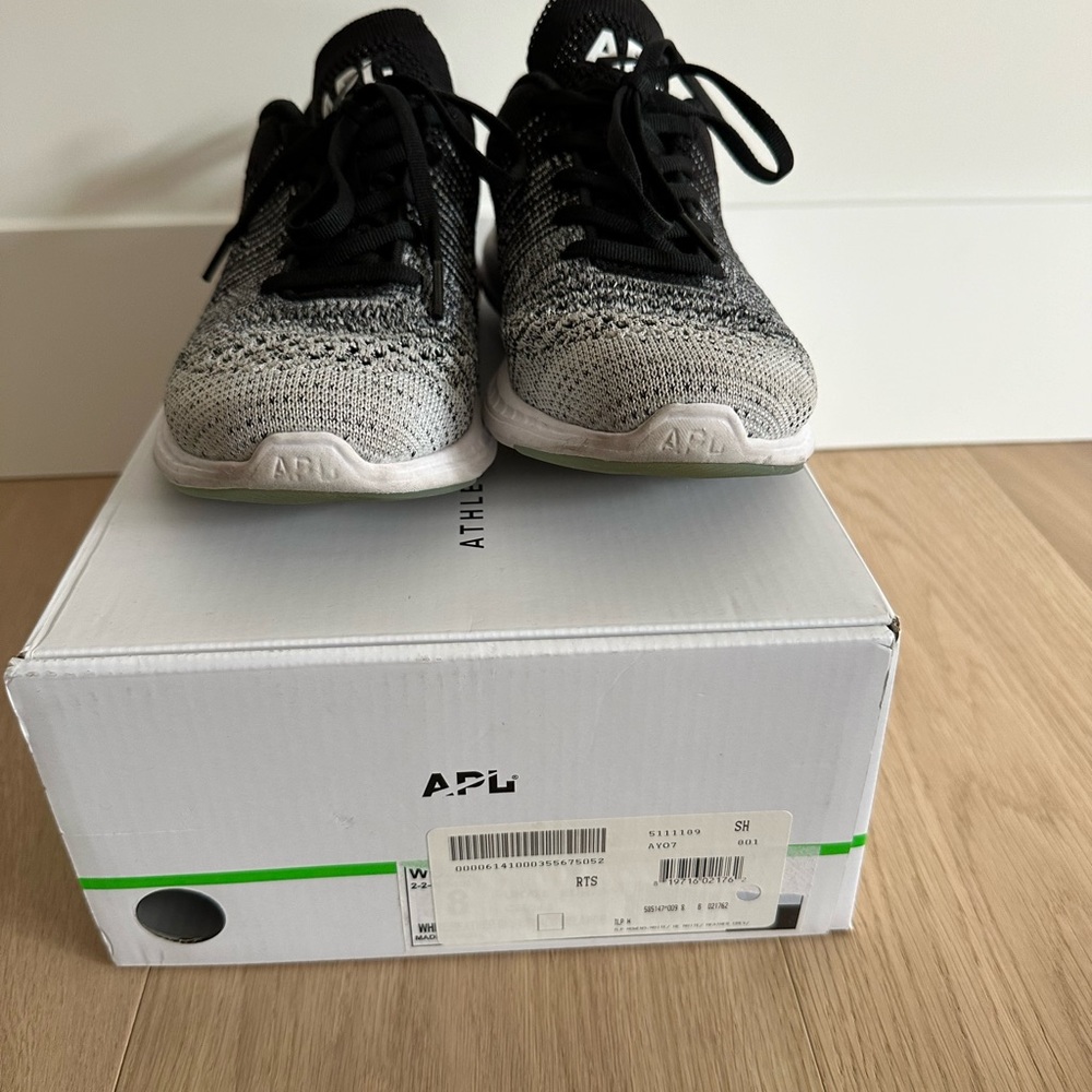 Apl Techloom Running Shoe Size 8 - image 2
